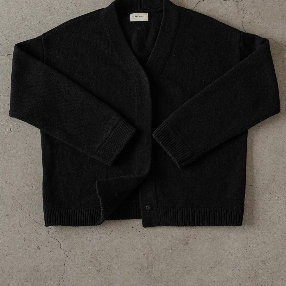 James Street Co oversized cardigan and Leon pants - Picture 2 of 6